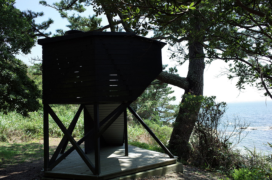 佐久島的秘密基地「阿波羅」，是望海吹海風的絕佳秘密基地。