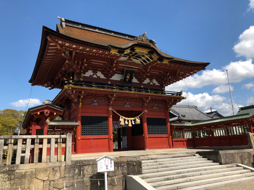 伊賀八幡宮隨神門