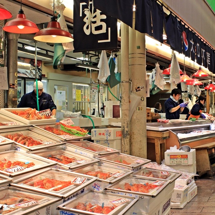 近江町市場海鮮美食吃不停!