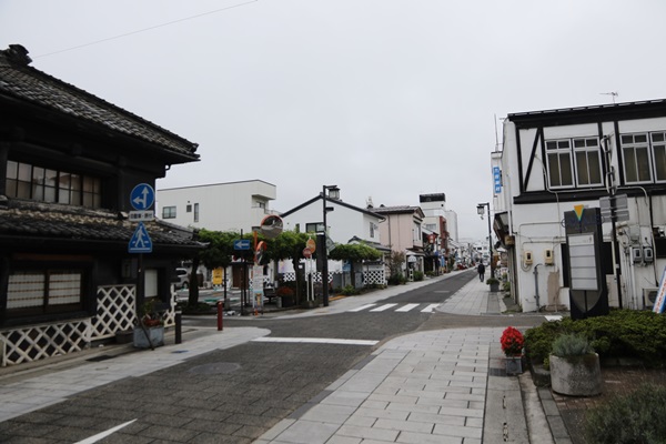 Nakamachi-dori