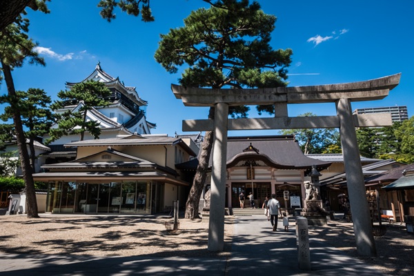 Okazaki Castle and Castle Park