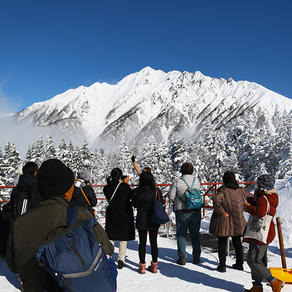 Wintertime Fun with the Shinhotaka Ropeway