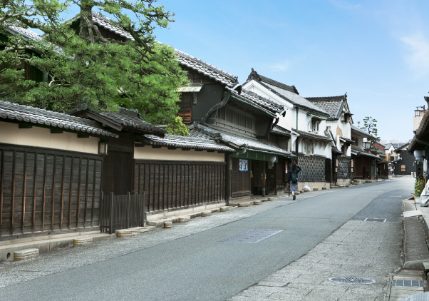 旧東海道の古い町並み