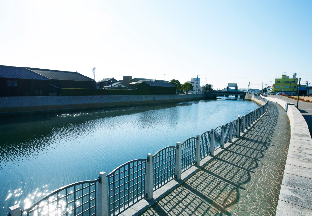 半田運河